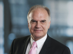 Dr. Bernd Hupfer
